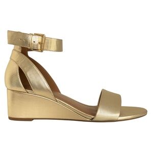 NWOT Aerosoles Gold Textured Faux Leather Ankle Strap Sandal Sz 10.5